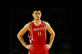 【华体会官方】2025中超保级混战，深圳南通命悬一线，终极悬念或延续至最后一刻