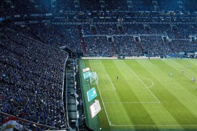 【华体会体育】继王钰栋闪耀后，又一位17岁国足新星登陆法甲，冬窗开启留洋新征程